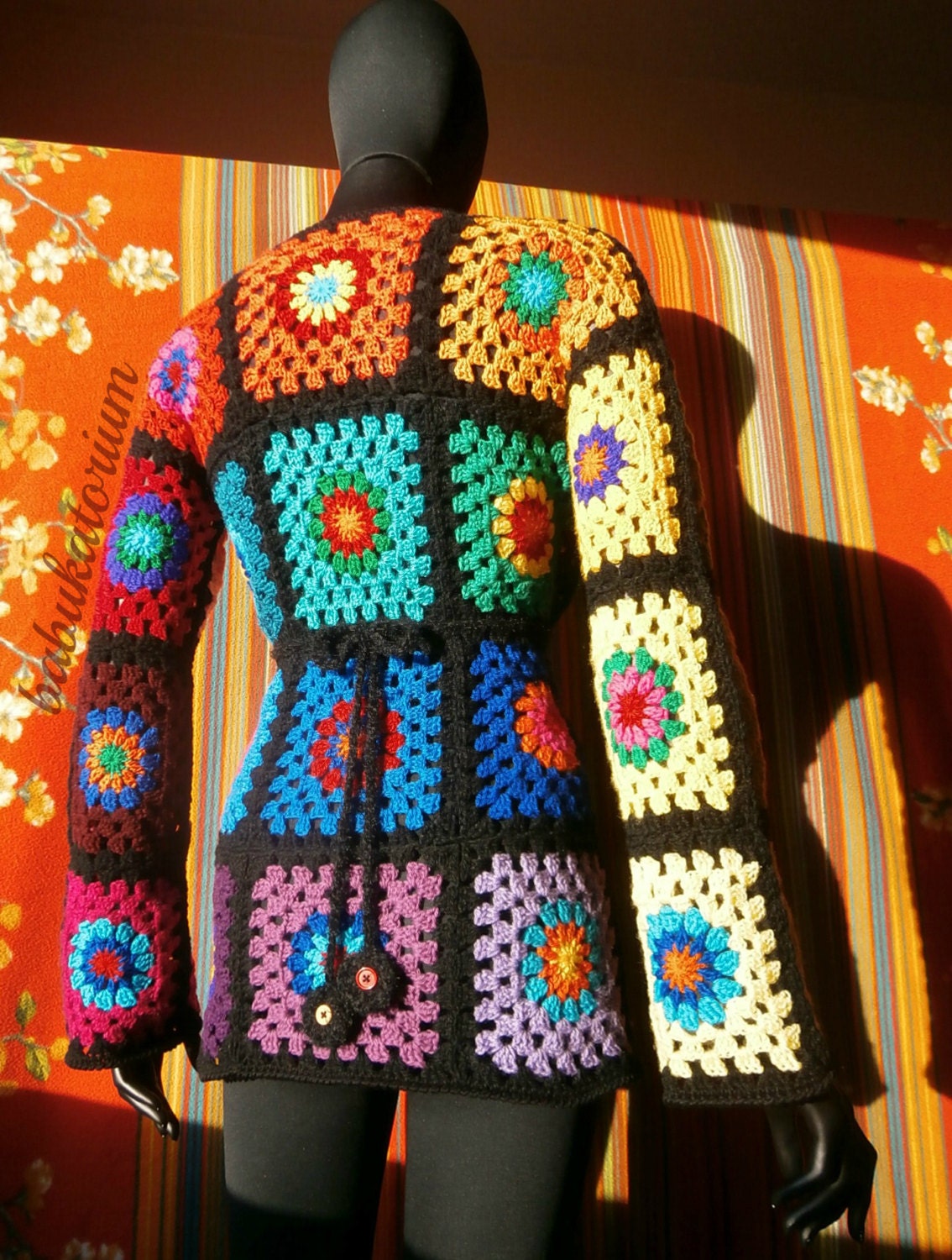 Granny Square Sweater - The Ultimate Circles To Squares Design In 32 Colors Of The Rainbow