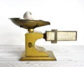 Vintage Industrial Metal Postal Scale / Industrial Decor
