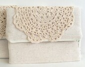 Burlap and lace wedding clutch,  rustic natural wedding purse , beige zipper clutch