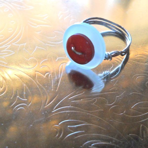 Drops of Red Vintage Button Ring