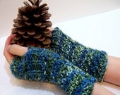 Merino Wool Fingerless Mittens, Button Cuff Fingerless Mittens, Chunky Knit Fingerless Gloves, Blue Green