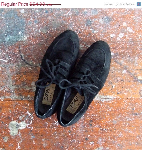 25% OFF STOREWIDE SALE Vintage 1980s Esprit suede creeper shoes / 7.5