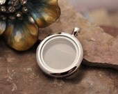 GLASS MEMORY LOCKETs for floating charms - locket only screw down closure-   Large CIRCLE 30mm round plain - exciting new addition
