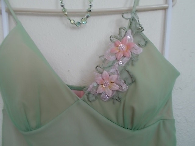 Spring Formal Dress, Bridesmaid, Prom, special occasion, Pretty in pink n green, Applied velvet flowers, Sz L
