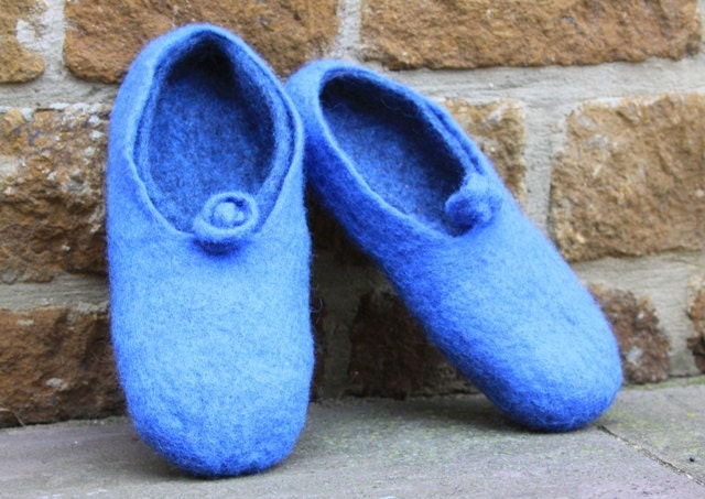Women Wool Slippers blue  felt handmade