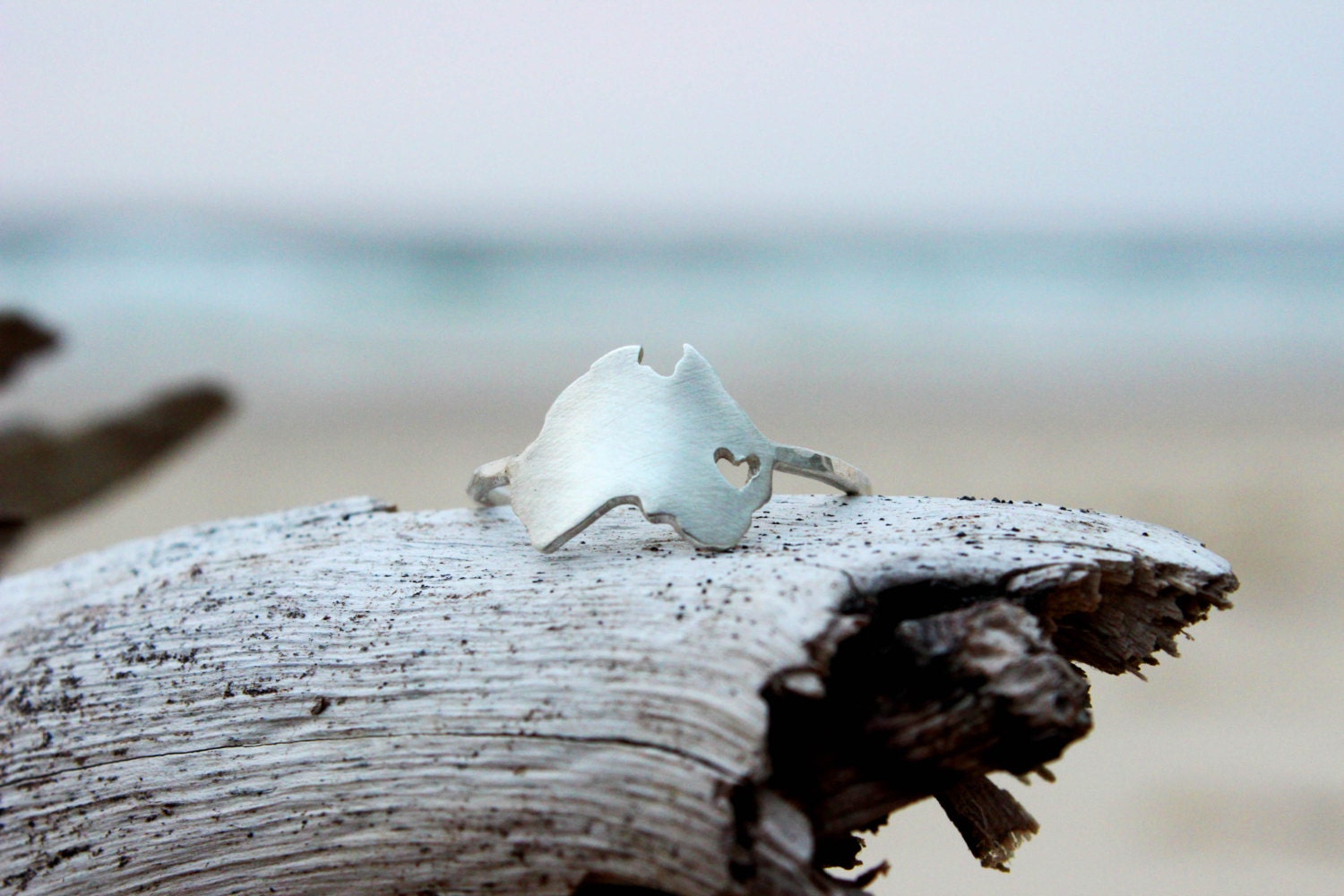 Australia Love Ring