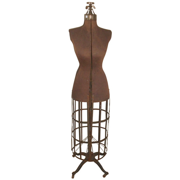 Victorian-era Dress Form