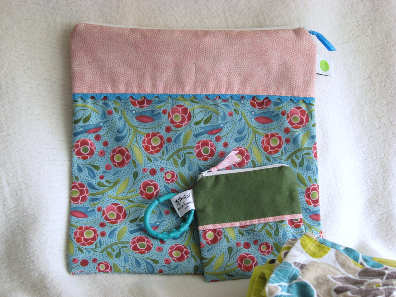 Baby Shower Gift Set, Wet Bag Set, Diaper Bag Set  - 12" x 12" Wet Bag & 5" Pacifier Pouch - Zippered, Reusable, Washable, Eco-Friendly