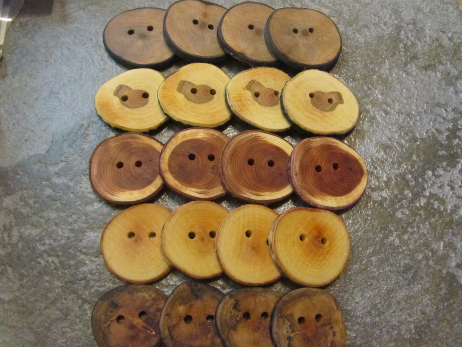 Wooden Button Variety Pack. 5 Wood Types. 1.50 To 2 Inches Wide.