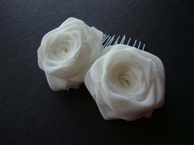 Ivory Rose Comb Bride Bridal Bobby Pin Headband Hair Clip Silk Bud Wedding Shower Invitation Rehearsal Dinner Flower Milk Cream Pearl Royal