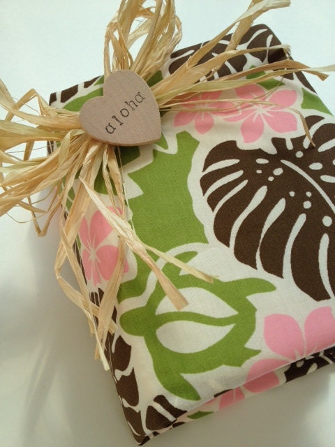 Rustic Hawaiian Wedding Album - Hand Stamped "Aloha" Heart or Your Choice - Handmade and Gift Wrapped - FREE Shipping