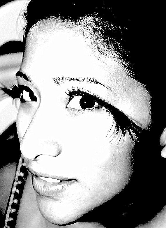 Soft & Smokey Black Anti Eyeshadow Feather False Eyelashes