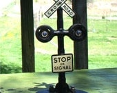 Antique Model Stop at Signal Railroad Crossing Traffic Lamp Light Pole LIONEL Marx Steampunk Finding