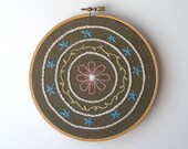 Embroidered floral design on olive linen - embroidered wall art 6" hoop