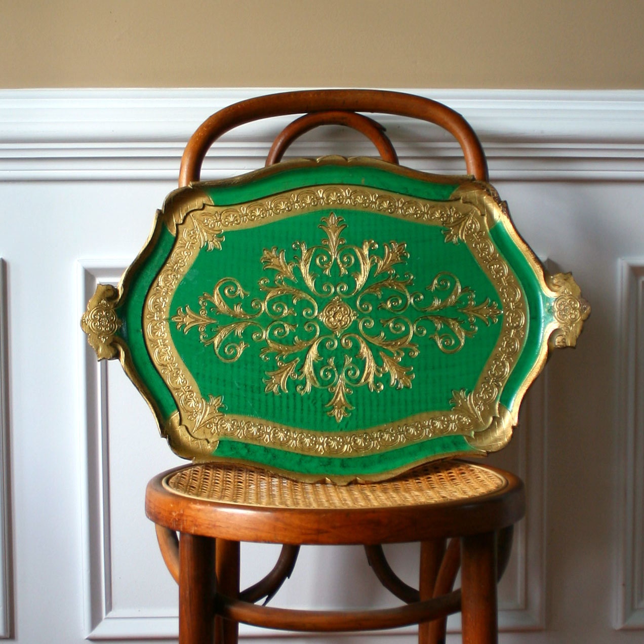 Vintage Italian Tray. Emerald. Kelly Green. French. Gold and Green Tray. Made in Italy. Decorative Tray. French Home Decor. Large.