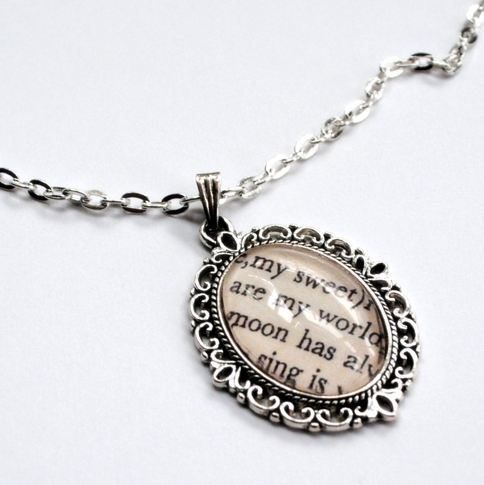 my world love poetry pendant necklace ee cummings poem
