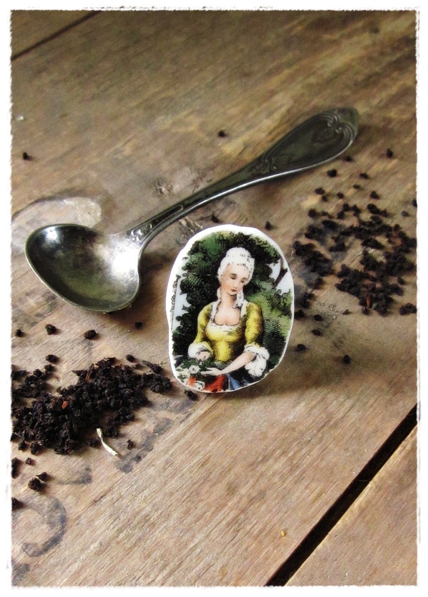 Cameo Cocktail Ring, Recycled China Plate Jewelry, Vintage Portrait Statement Ring, Eco Friendly Jewelry