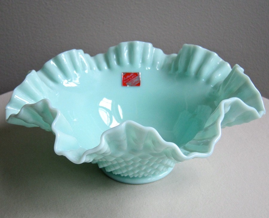 Green Pastel Milk Glass Bowl, Fenton Hobnail 1950s Mint Green