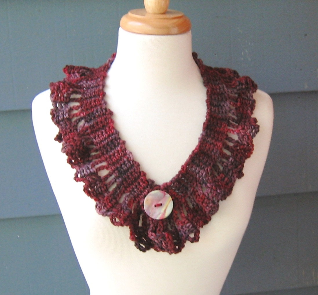 CROCHET PATTERN / DIY Project - LeeAnn Cowl with Button (not the actual cowl/scarf)