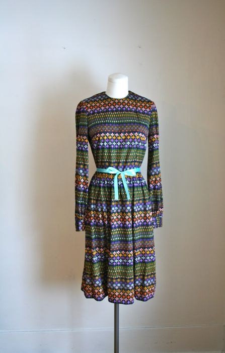vintage 60s floral dress - FLOWERING BED boho dress / S