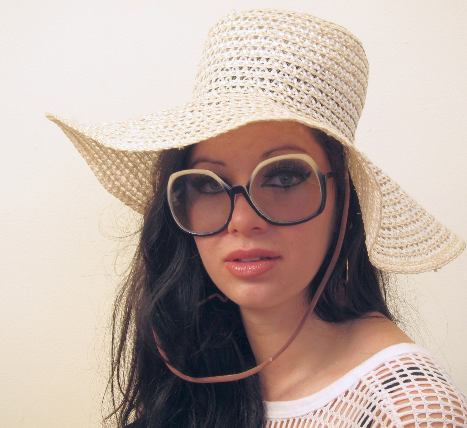 Vintage White Sun Hat in Woven Raffia Wide Brimmed Boho with Chin Strap