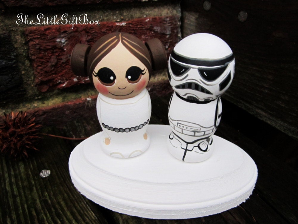 Princess Leia and Storm Trooper Wedding Cake Topper / Customized Wood Peg Dolls / Kokeshi Couple With Plaque