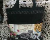 Large window sill cat tote bag purse
