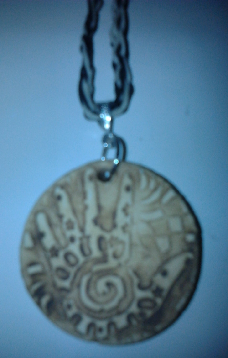 Absorbable Aromatherapy Essential Oil Diffuser Spirit Totem Pendant Necklace