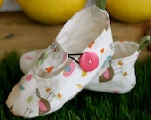Baby Girl Shoes Little Birds and Heart Loafers, Soft Sole Baby Booties