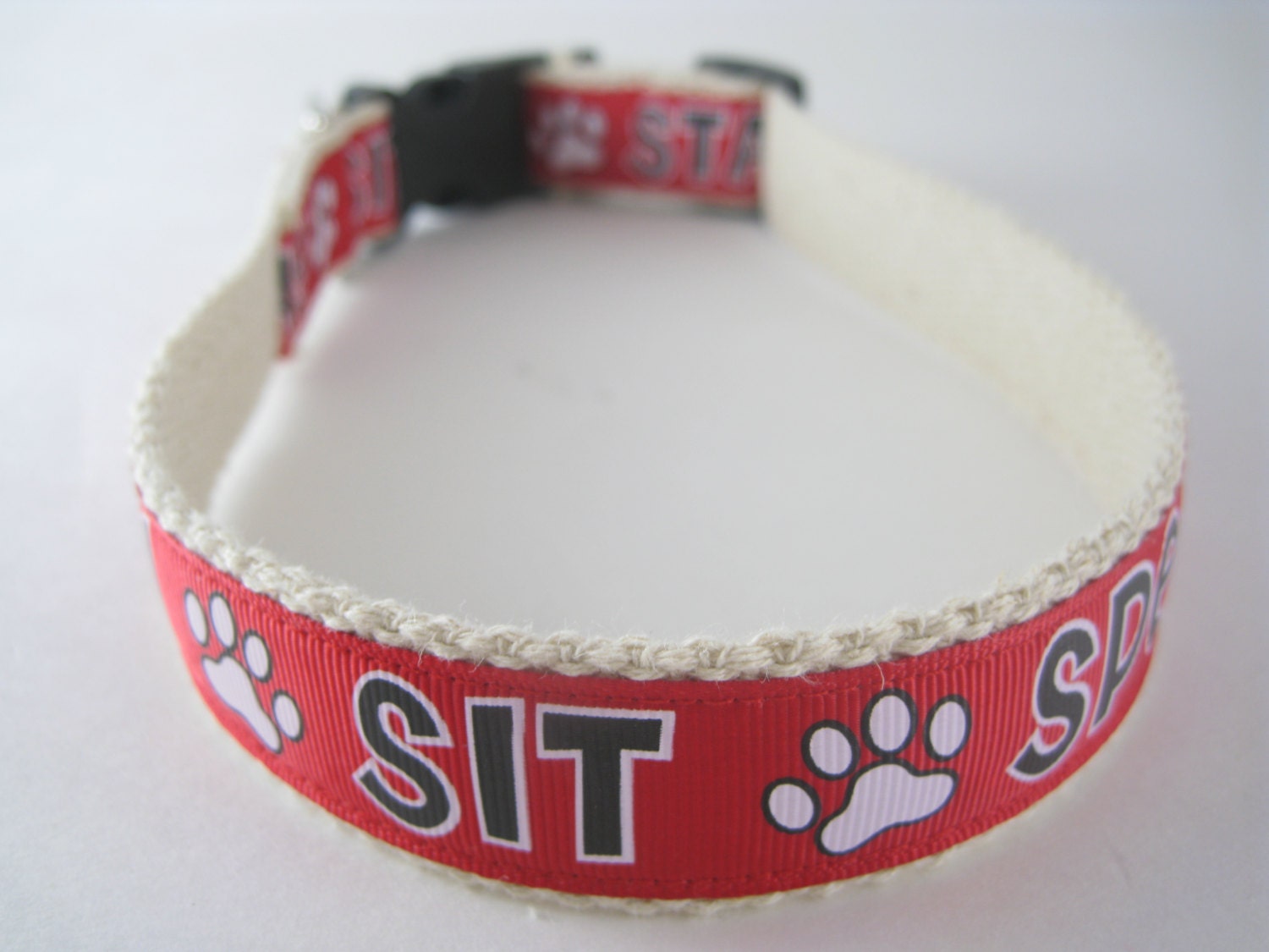 Hemp dog collar - Sit, Stay, Speak