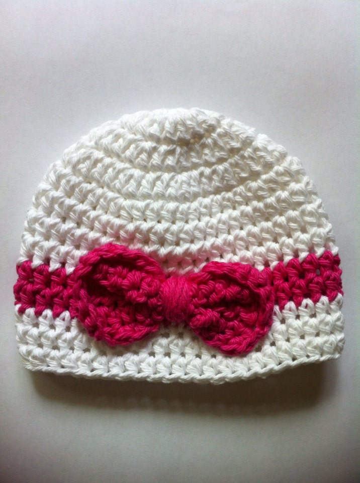 Newborn hat girl Crochet pink bow hat Newborn Photography prop Crochet newborn hat