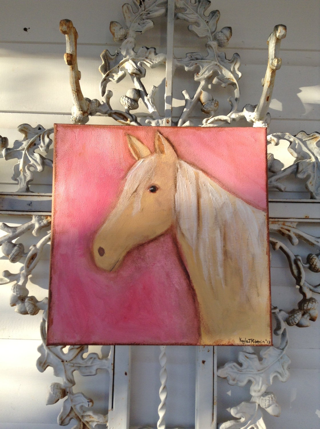 Folk art palomino horse pink