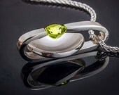 peridot necklace - silver pendant  - August birthstone - statement necklace - contemporary design -  Argentium silver - 3502