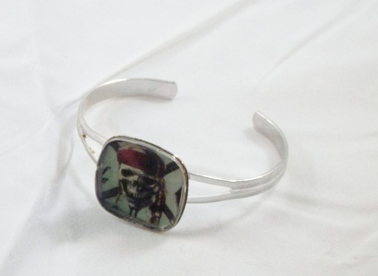 Pirates of the Caribbean Steampunk Bracelet Skeleton Watch Adjustable boho silver color  Women Men Vintage Upcycled Magazine Watch Recycled