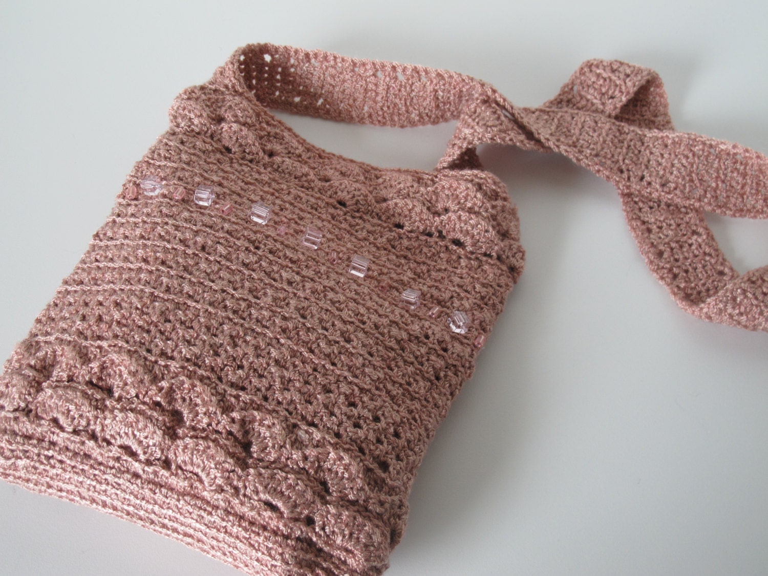Beaded Crocheted Bag in Quartz Pink
