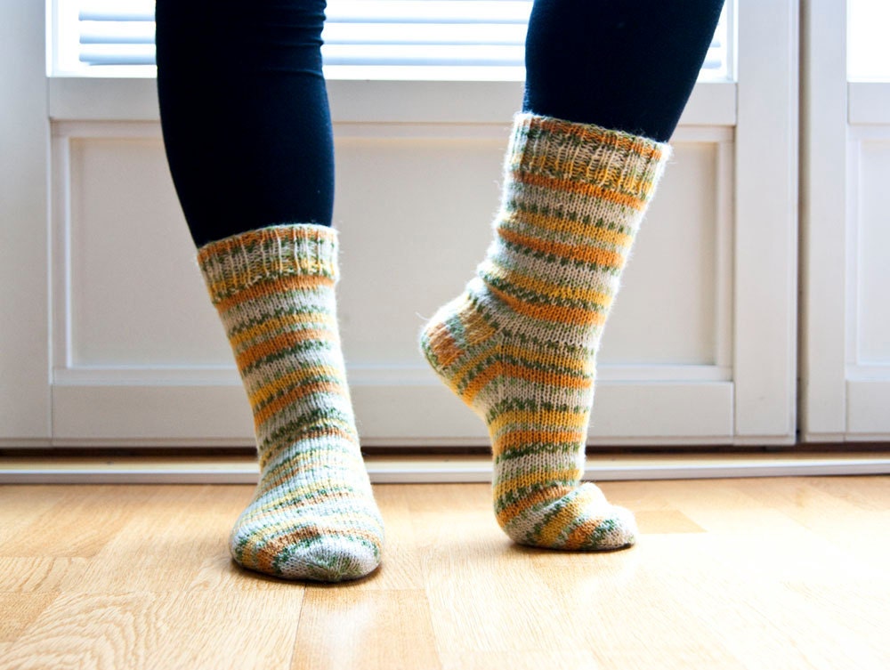 Warm wool blend socks in sunny yellow, white and green. Daisy.