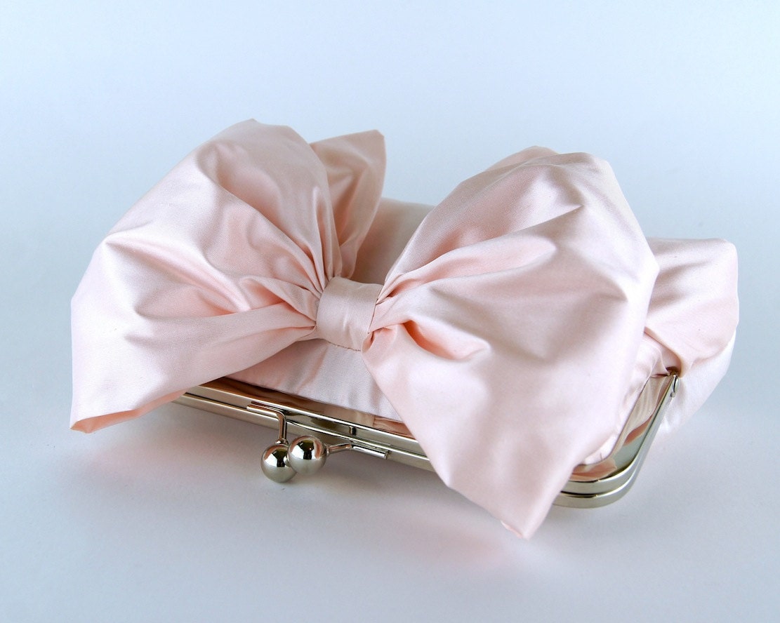 EllenVintage Silk Bow Clutch in Soft Pink, wedding clutch, wedding bag, bridesmaid clutch, Bridal clutch