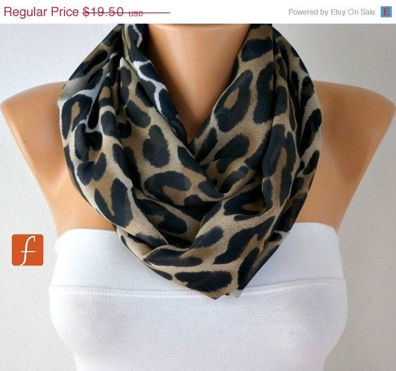 BIG SALE Leopard - Infinity Scarf Shawl Circle Scarf Loop Scarf Leopard Scarf - Gift -fatwoman