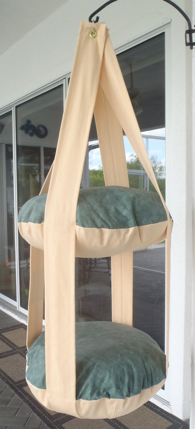 Jade Green & Cream Double Kitty Cloud Hanging Cat Bed