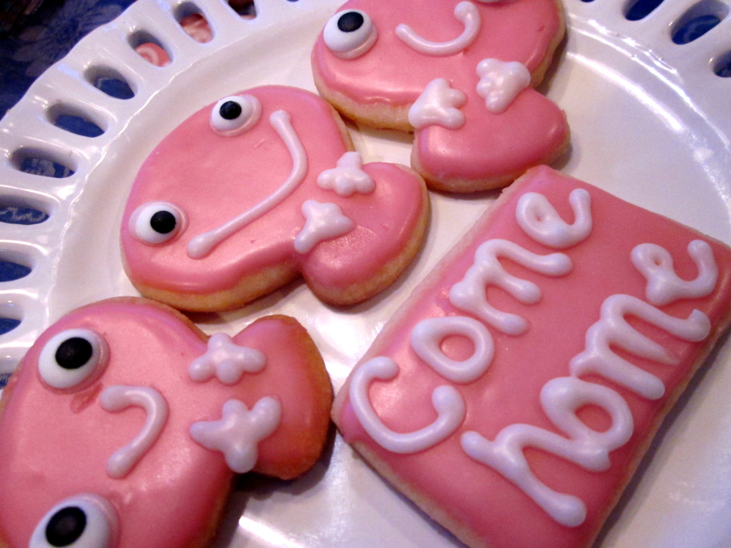 Love Bug Valentine's Cookies