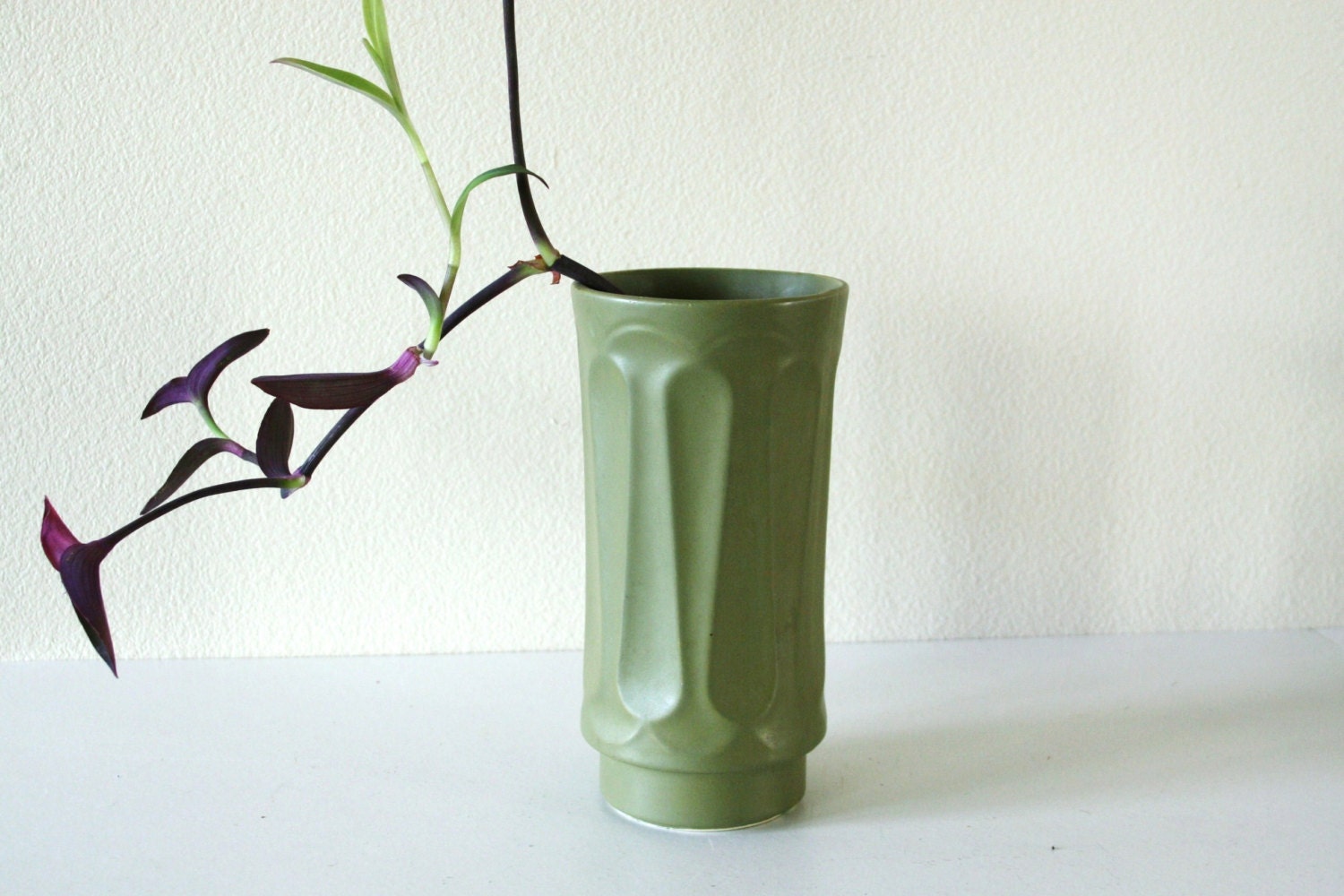 Vintage McCoy green vase
