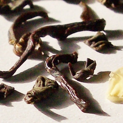 ORGANIC green jasmine loose leaf tea - - 2oz