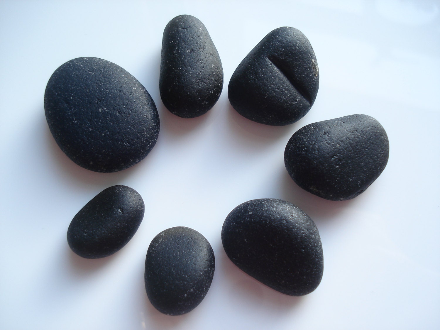 Sea Glass "gobs" in "black" - total weight is 55g -  from Seaham beach E0798