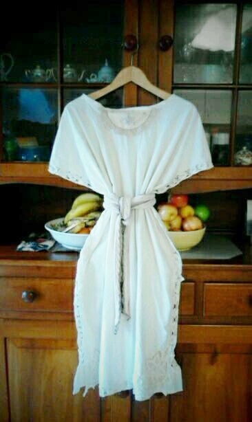 Huipil Style Tunic Dress/ 100% Cotton/ White Dress with Lace Detailing/ Boatneck Dress/ Womens Huipil Dress