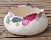 big cat basket romantic Roses 55cmx22cm