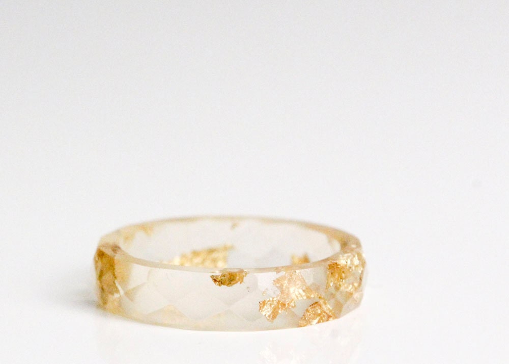 double gold size 7.5 thin multifaceted eco resin ring