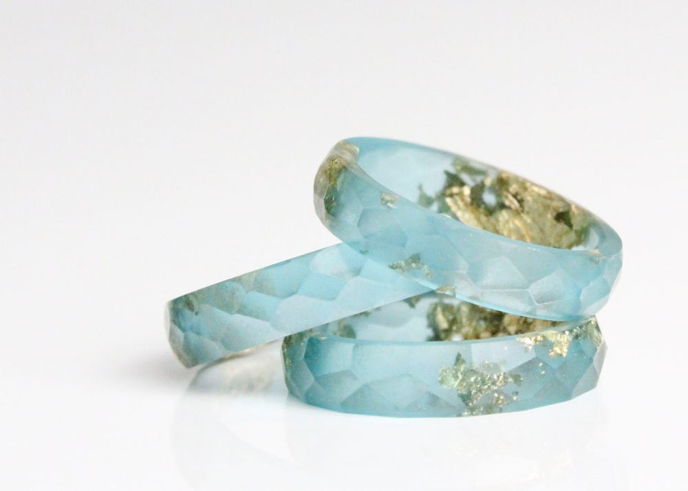 aquamarine thin multifaceted eco resin ring - size 7.5 - featuring gold leaf flakes