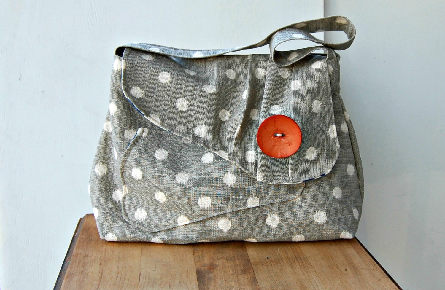 Vintage inspired gray polka dot handbag : My fair Lady in gray