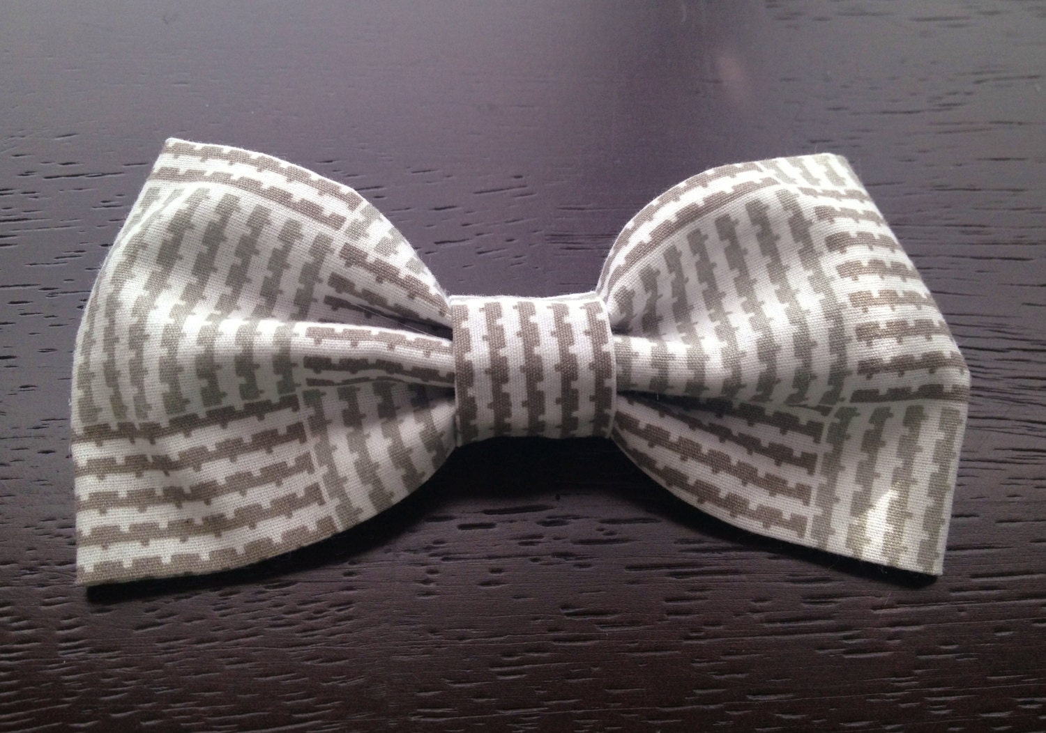 Clip on bow tie, for men, boys or toddlers  - Khaki/Grey