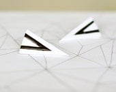 geometric black and white triangle stud earrings